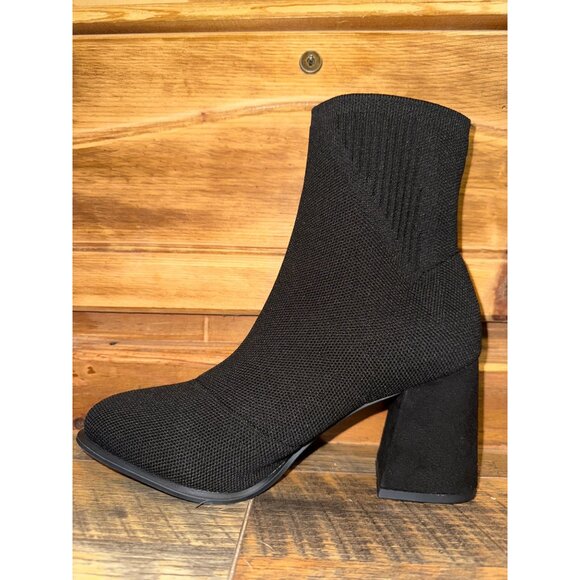 NWOT MIA PAMINA WOMEN’S BLACK HEELED BOOT Size 8 - Picture 4 of 13